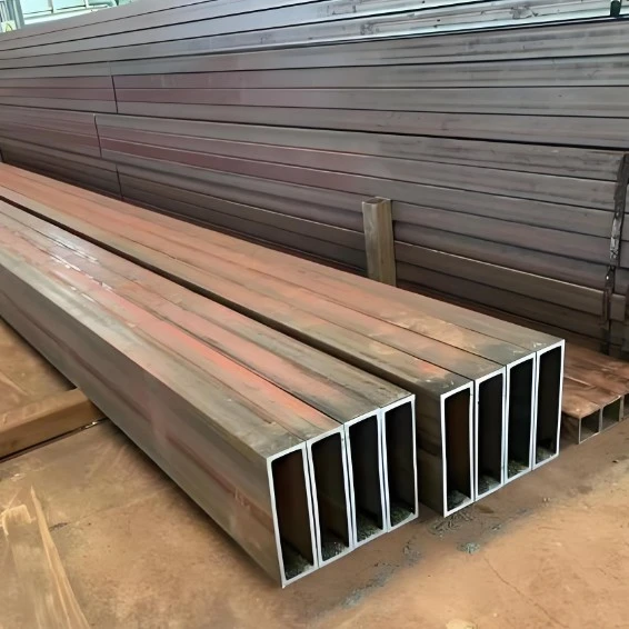 Apakah Tiub Curtain Wall Square?